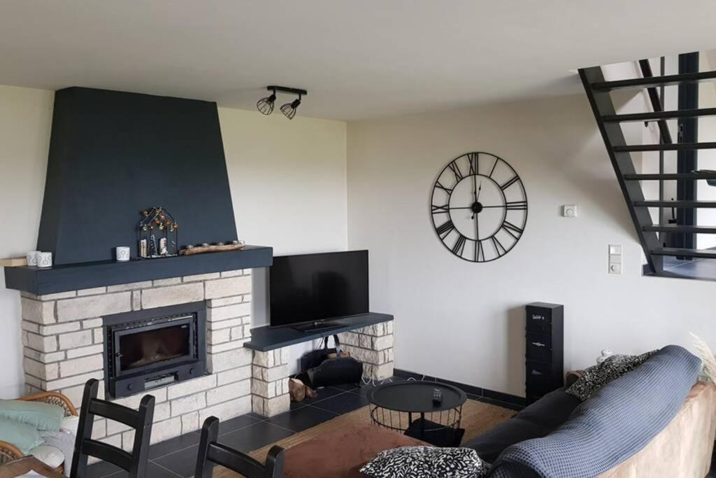 Appartement isolé, 1 chambre avec terrasse privée Ramillies Esterno foto